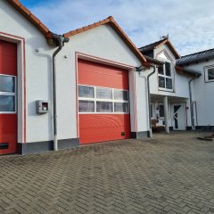 Defibrillator am Bürgerhaus Müs