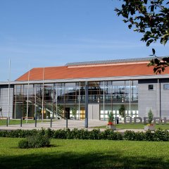 Blick auf das Lüderhaus vom Wiesenweg aus