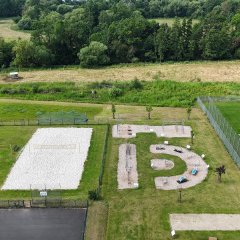 Blick von oben auf den Generationen-Gesundheits-Bewegungspark Großenlüder