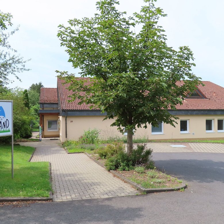 Blick auf die Kita Zwergenland in Kleinlüder