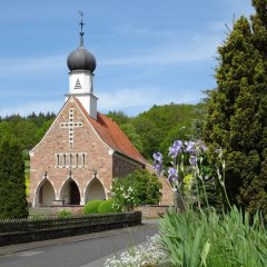 Blick auf die Kirche in Lütterz