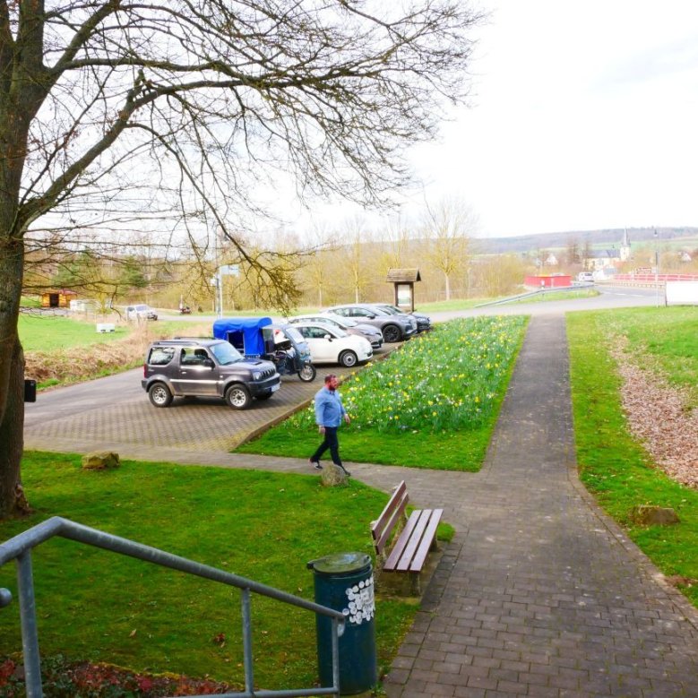 Großenlüder Wanderparkplatz an der Grotte